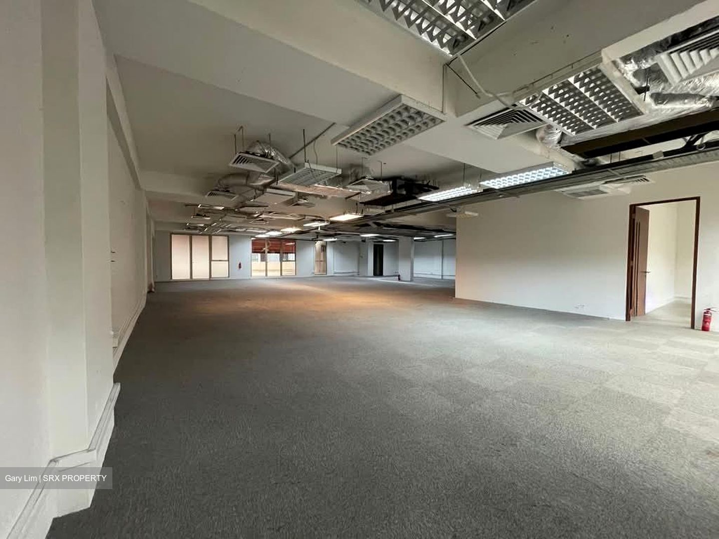 Hongkong Street (D1), Office #604746301